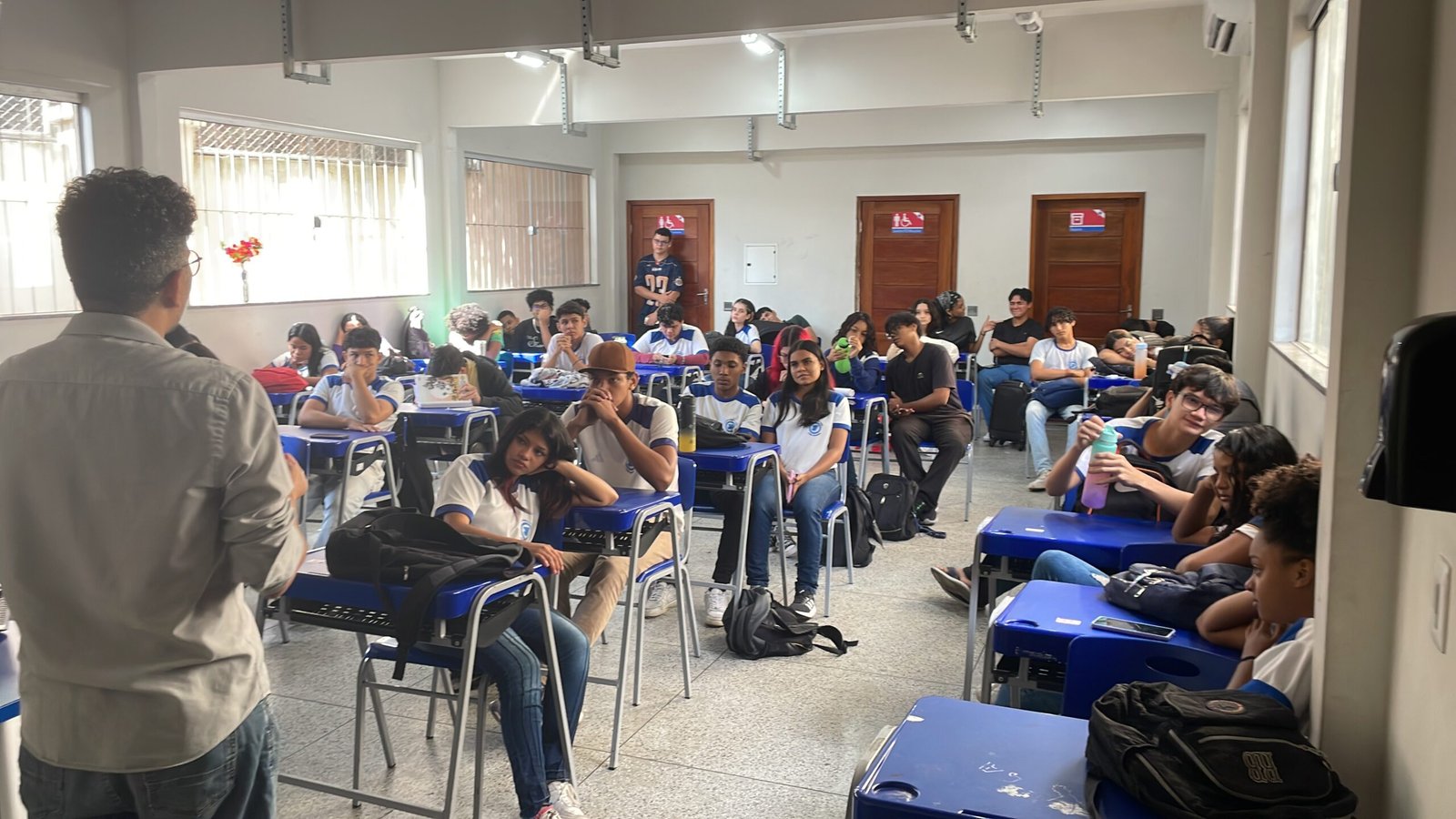 Escola Carta Amazônia fecha ciclo de oficinas sobre desinformação