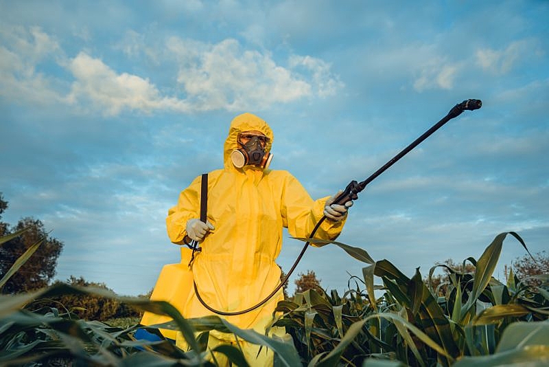 Deputados do Mato Grosso aprovam lei de agrotóxicos sem limite