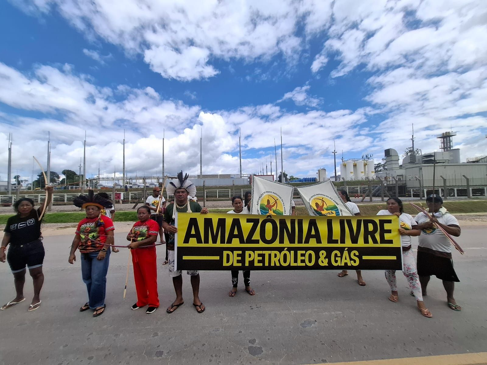 Brasil leiloa blocos de petróleo na Amazônia sem consulta às comunidades locais