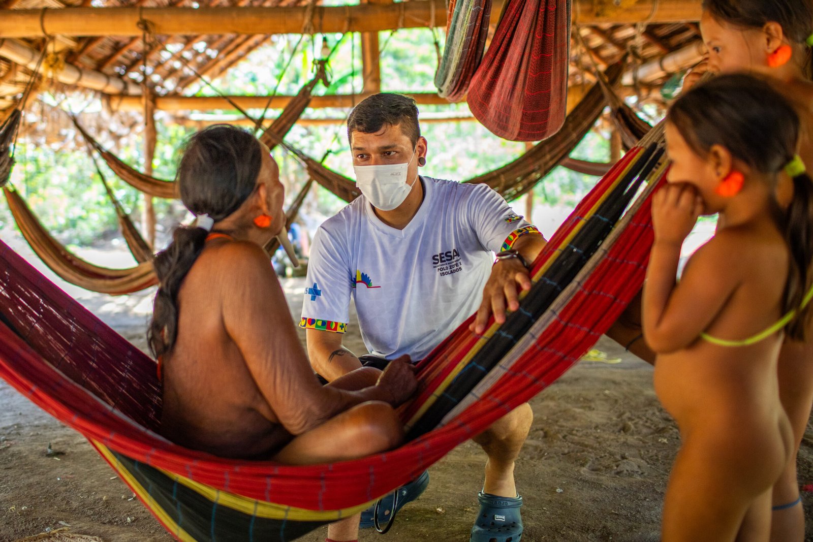 Medicina a serviço dos povos da floresta