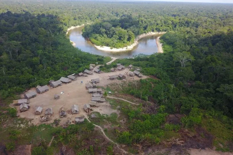 Após negativa da justiça eleitoral, mobilização garante transporte para eleitores indígenas do Amazonas